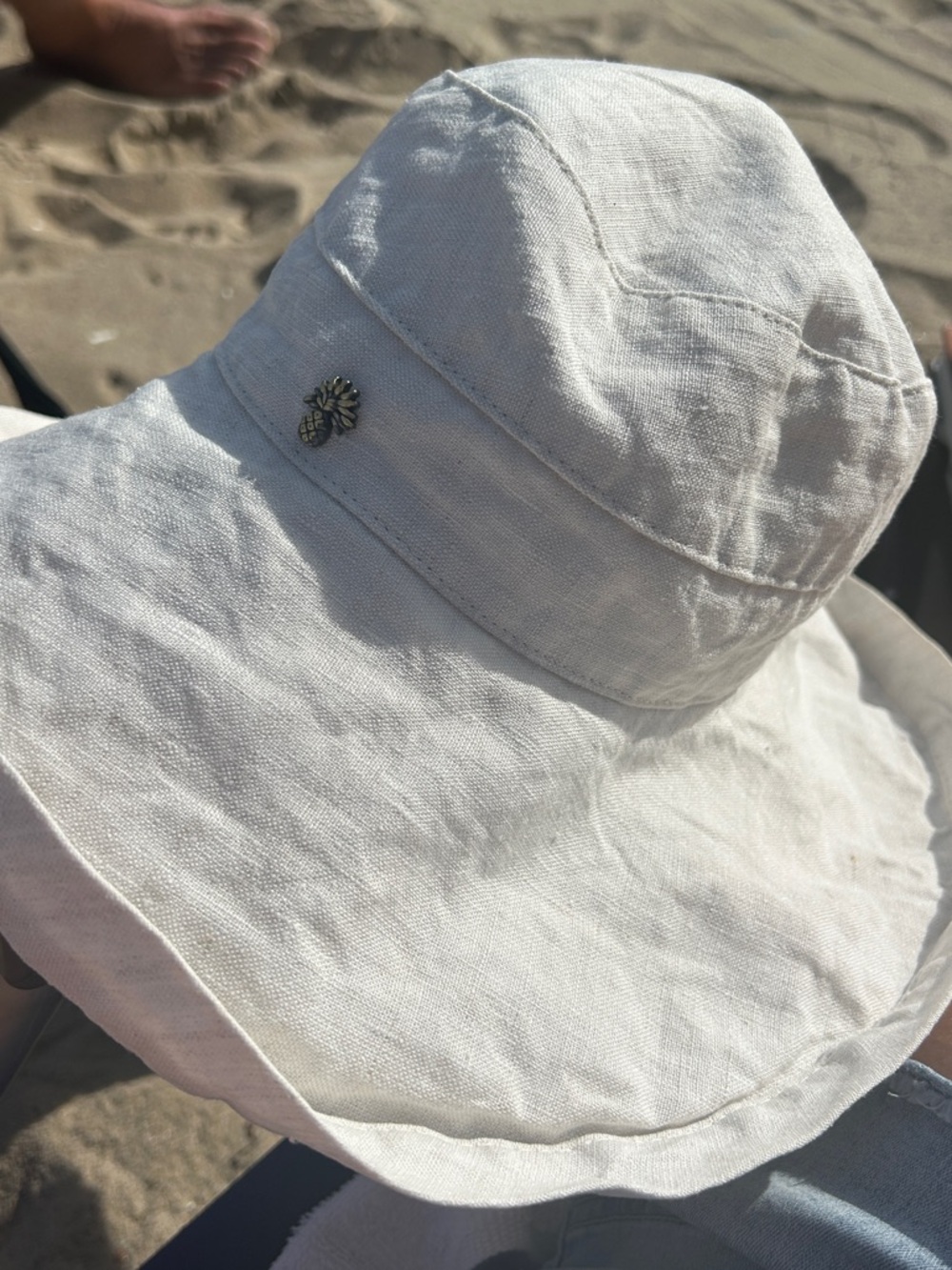 Tommy Bahama Linen Wide-Brim Sun Hat with Pineapple Charm